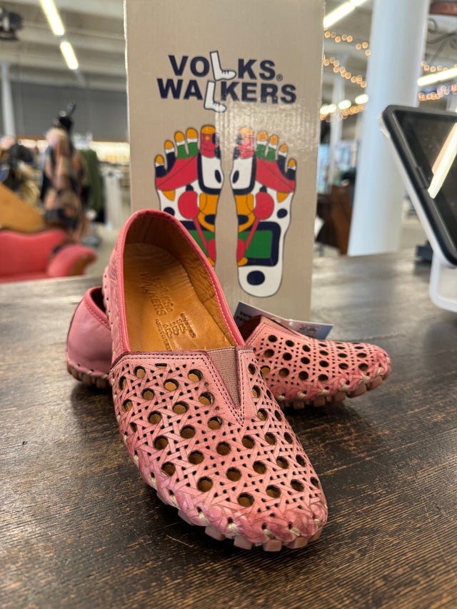 Womens volks walkers outlet